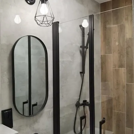 Stylish, Modern In Zoliborz + Fully Equipped Kitchenette + Wi Fi Lejlighed